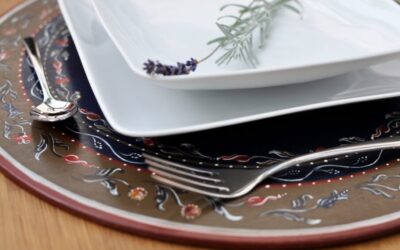 kézzel festett, szép teríték